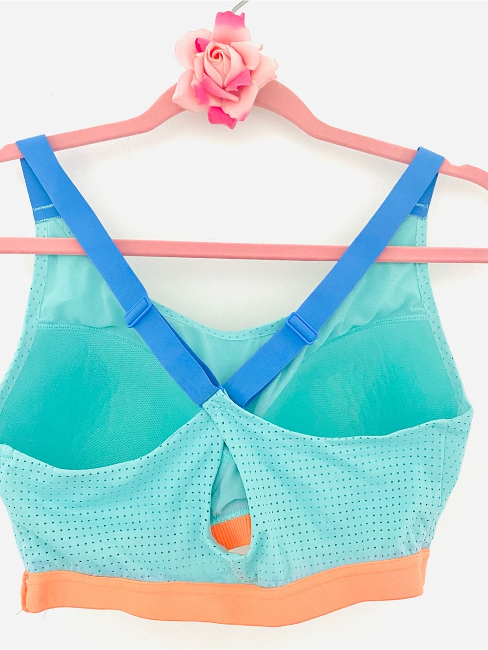 💕Victoria’s Secret Sports Bra SZ L
